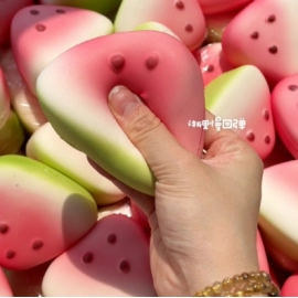 Summer Watermelon Pinch Music Slow Rebound Toy Wet Soft with Fragrance Stress Relieving Hair Leaky toys