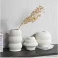 Simple white striped ceramic dried flower vase for home, living room, dining table, flower arrangement, home decoration, floral ware